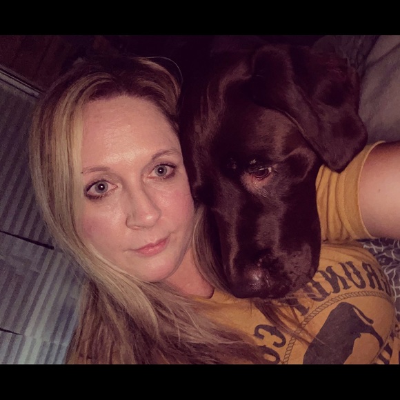 Meet your Posher, Carli - Picture 5 of 8